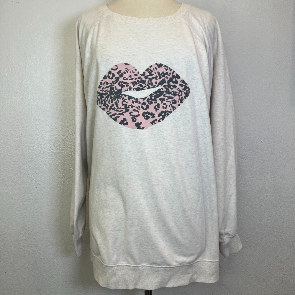 Wildfox Oversized Slouchy Cheetah Print Lips Graphic Sweatshirt no Size